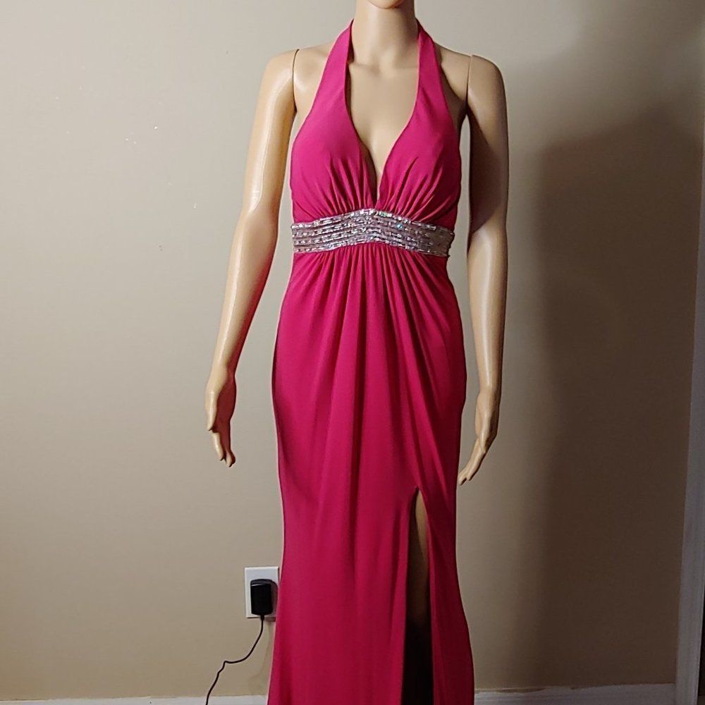 PRICE JUST REDUCE!!! NWOT Gigi Halter Top Long Gown in Dark Pink V-Neck